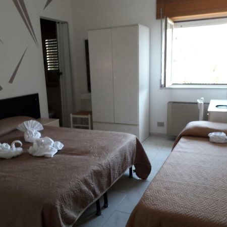 Hotel Santa Caterina Gizzeria Esterno foto